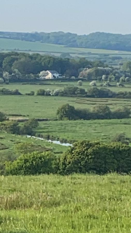 The Lodge On The Marsh Brading Exteriör bild