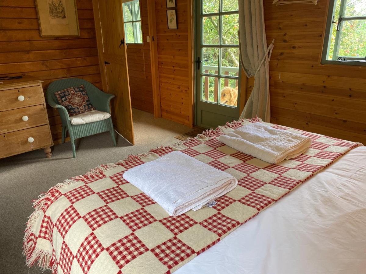 The Lodge On The Marsh Brading Exteriör bild
