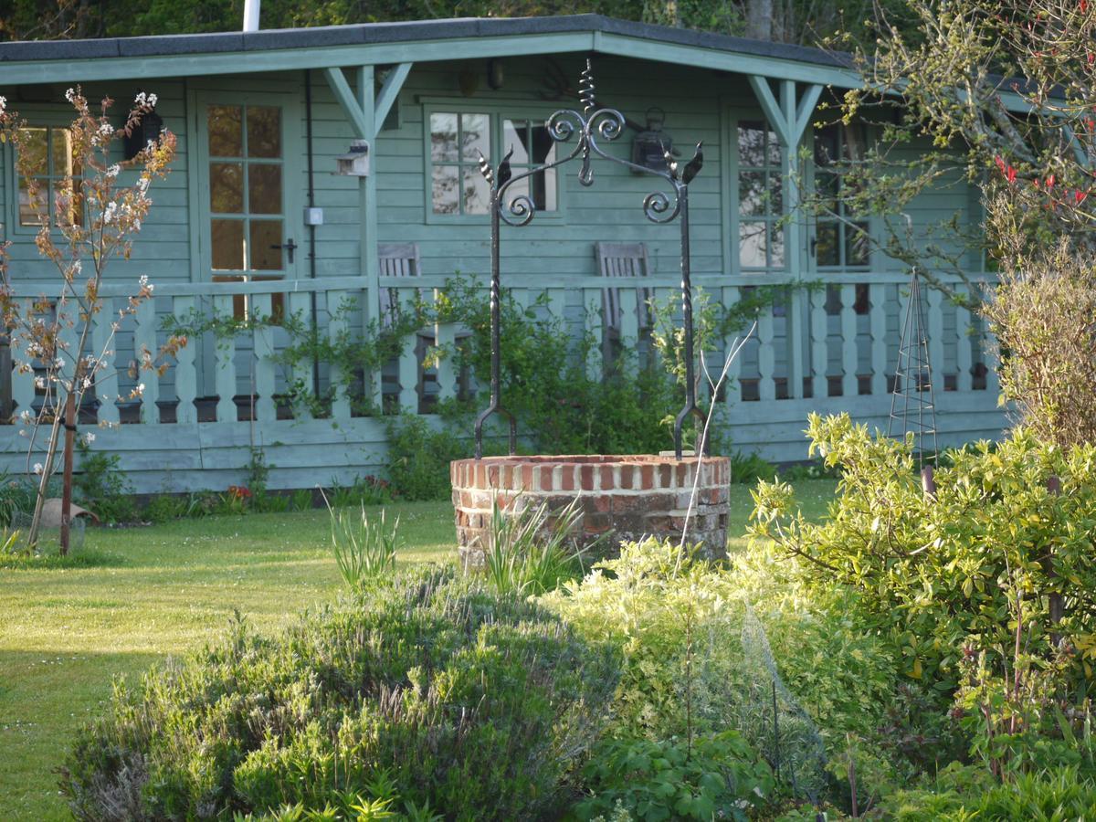 The Lodge On The Marsh Brading Exteriör bild